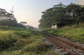 Any experience riding the ktm here? The Rail Corridor At The Halt At Tanglin The Long And Winding Road