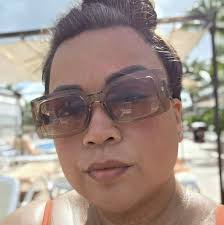 She is gonna tell everyone that Justin Bieber sang for her 😂 . #brunomars  #bruno #justinbieber #songs #coversong #cover #interview #funny #comedy  #liveperformance #basicallymusic