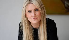 Stacey Beach's Instagram, Twitter & Facebook