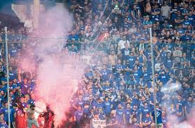 Waldhof mannheim treibt nachhaltiges engagement voran. Waldhof Mannheim Relegationsspiel Nach Fan Krawallen Abgebrochen Fussball Stuttgarter Zeitung