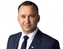Ukończył studia na akademii rolniczej w krakowie, uzyskując w 1999 stypendium naukowe, a w 2000 roku tytuł magistra. Posel Michal Cieslak Wojewodztwo Swietokrzyskie Moze Liczyc Na Wielkie Inwestycje Radio Em Kielce