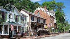 The Secret Garden Cafe Can Be Found In The Charming Downtown District Of Occoquan Garden Cafe Secret Garden Virginia Travel