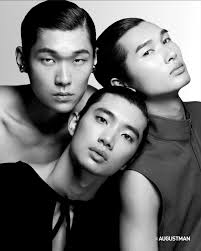 jennecjarda & @yukeewang for @sabrinagoh Photographer @franzn  @studio2020.sg Flower sculptures @ykashley Makeup and hair @zoel.makeup  using @maccosmeticssg @keunesg assisted by @sophiasohmua