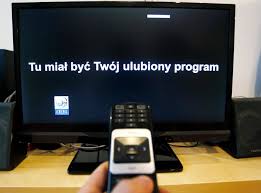 I doszedł do wniosku, że tą przyczyną są media (…) Media Bez Wyboru Ogolnopolski Protest Mediow Przeciwko Nowej Oplacie Telewizje Wstrzymaly Nadawanie Komunikaty W Stacjach Radiowych Polska Times