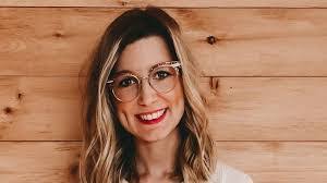 Jacqueline Herrmann's Instagram, Twitter & Facebook