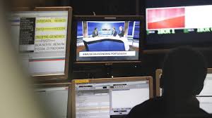 The channel chanting the slogan of o mundo em tempo. Eco24 Esta De Regresso A Tvi24 Daniel Traca E Convidado De Hoje Eco