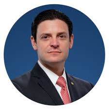 Manuel Grullón Hernández (@mgrullonh)