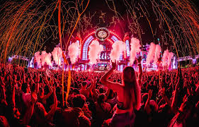 Odile lake escort in cowgirl mode, the image of her swaying