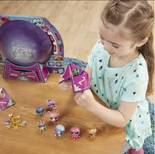 This is a recap page for littlest pet shop (2012). Littlest Pet Shop Lucky Pets Zestaw Swiateczny E7412 Sklep Totti Pl