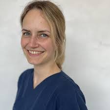 Alana Koch's Instagram, Twitter & Facebook