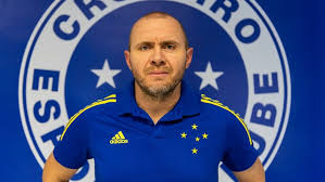 Cruzeiro esports is a brazilian team associated with sports club cruzeiro ec. Mozart Santos Pede Demissao Do Cruzeiro Portal Mpa