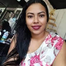 Conoce nuestro Poly Gel Diamond 💎 Y los 5 colores en Poly gel que tenemos  para ti !! Inspirados en ti 🥰 👑 Charlotte no es un negocio.... es una  pasión ❤