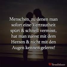 Menschen Zu Denen Man Sofort Eine Vertrautheit Spruche Spruche Zitate Nachdenkliche Spruche