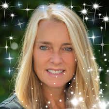 Meet the Fromms ✨ We are thrilled to announce that Mark David Fromm and  Claudia Saez-Fromm have brought their powerhouse team, SAEZFROMM, to  Douglas Elliman in #NewYorkCity. Across more than two decades