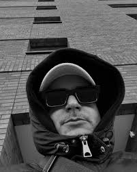 DAY & NIGHT ist draussen🖤🤍 Prod. @championdnb Mix & Master @smeerlapp . .  . #reels #dayandnight #stunnah #lennymorris #deutschrap #drumandbass