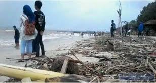 Sebagai salah satu tempat pesta lomban , pan adapun. Jepara Hari Ini Ini Sebabnya Pantai Teluk Awur Masih Facebook