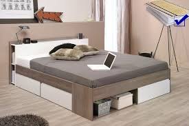 Das massivholzbett 160x200 ist ein geräumiges einzelbett und kann ebenso gut als doppelbett genutzt werden.auch im kleinen schlafzimmer kann diese bettgröße gegenüber dem holzbett 200x200 cm den vorzug bekommen und sorgt so dafür, dass auch ein kleiderschrank oder die wäschekommode ausreichend platz finden. Doppelbett Morris 2 Eiche Nb 160x200 Lattenrost Matratze Ehebett Expendio