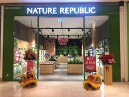 Nature republic opened its first store in march 2009. Nature Republic Mid Valley Alsarimi