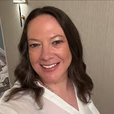 Heather Karnes's Instagram, Twitter & Facebook