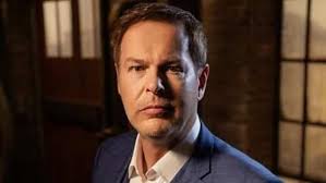 3 key investing lessons from Peter Jones of Dragons' Den