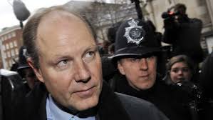 Vaughan Smith: Hilfe für Julian Assange