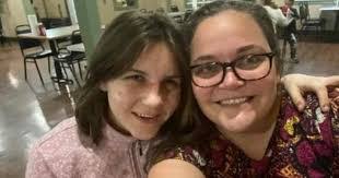 Veronica Poe's Instagram, Twitter & Facebook