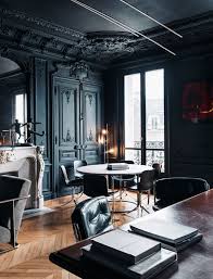 Cool Interior Design With Dark Colours For The Gentleman S Studio Home Classic Interior House Design