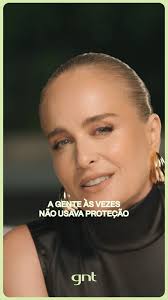 A maior felicidade que existe é estar em casa com todo mundo ao redor”. Dá  um quentinho estar com as pessoas que a gente ama, né? #Angelica50EUns