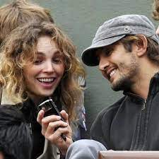 Uhaina lizarazu was born on august 23 2008, to bixente lizarazu and claire keim. Claire Keim And Bixente Lizarazu Dating Gossip News Photos