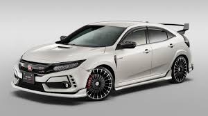 Take a look at the most popular car modifications from the 2018 show season and find out what the scene is predicting will be the top alterations in 2019. Car Modification Top Gear Philippines