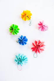 It's a flexible solution for those crazy, busy weeks! Post It Note Ornaments A Subtle Revelry