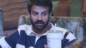 Bigg Boss 18: Karan Veer Mehra discusses his challenges in game and admits  to having troubled his mom; says, 'This is redemption for me'