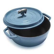 Le Creuset Signature Round Dutch Oven 9 Qt Sur La Table In 2020 Cookware Sale Creuset Cookware And Bakeware