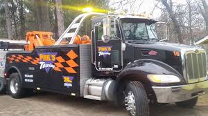 You can't go wrong with any of the major truck manufacturers in this category for towing, but in our opinion, gm gets the nod due to its recent choose this suv as a tow vehicle if you have an rv that's under 4,500 pounds with your gear in it. Heavy Truck Rv Towing Northern Mi 989 366 8805 Houghton Lake Grayling Northern Michigan