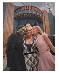 one short day 🥹🫧 the most magical time back in the emerald city 💚🩷 who  saw Wicked Movie this weekend?!?