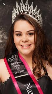 Ashlyn Baer started her college experience at Lipscomb University in  Nashville last month, including moving into a dorm! The end of her high  school run was also a whirlwind of good times,