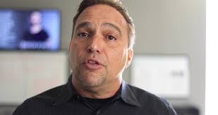 Duane Pickering's Instagram, Twitter & Facebook