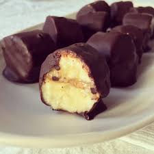 Banane Au Beurre De Cacahuetes Enrobee De Chocolat Beurre De Cacahuetes Alimentation Cereales Chocolat