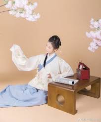 汉服超话 新浪微博超话社区 floating nightstand home decor decor