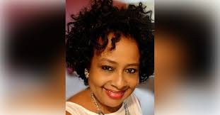 Brandi Mccray's Instagram, Twitter & Facebook