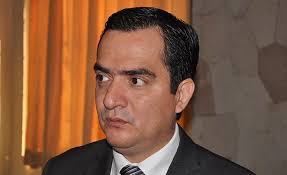 El diputado nacionalista Mario Pérez presidirá la comisión nombrada anoche  por el Congreso Nacional, para investigar la corrupción en el IHSS. ¿Qué  opina ud de esta iniciativa del CN? Le leemos en