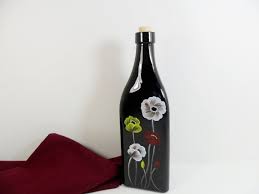 Black Bottle And Yellow Things Oil Bottle Black Yellow Red White Poppies Hand By Paintingbyelaine 27 00 Bottles Decoration Painted Wood Crafts Yellow Red White