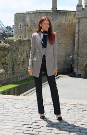 See more ideas about zendaya, zendaya coleman, zendaya style. Ø§Ù„Ù†Ø¬Ù…Ø© Ø²ÙŠÙ†Ø¯Ø§ÙŠØ§ ØªØ«ÙŠØ± Ø§Ù„Ø¬Ø¯Ù„ Ø¨ÙŠÙ† Ù…Ø¹Ø¬Ø¨ÙŠÙ‡Ø§ Ø¹Ù„Ù‰ Ø§Ù†Ø³ØªØ¬Ø±Ø§Ù… Ø¨Ø³Ø¨Ø¨ Ø´Ø¹Ø±Ù‡Ø§ Ø§Ù„Ø£Ø­Ù…Ø± Ø§Ù„ÙŠÙˆÙ… Ø§Ù„Ø³Ø§Ø¨Ø¹