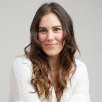 Cecilia Oswald's Instagram, Twitter & Facebook