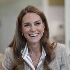 Iowa mom gives birth to 'remarkable' 13-ounce baby