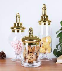 Apothecary jar is great for adding a contemporary touch to your cozy little home. China Lingyao Separate Of 3 Deluxe Apothecary Jar Sets Glass Kitchen Storage Jars Terrarium Home Decor On Global Sources Storage Jar With Gold Cover Candy Jar With Gold Cover Clear Storage Jar