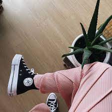 More Than Fashion On Instagram Your Two Faves In One Pic Mooanaa Converse Black Chuck Tay Fashion Black Platform Converse Black Converse Outfits