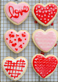 You can dip the cookies, paint them with a. Tutorial Cookie Decorating With Glace Icing Our Best Bites