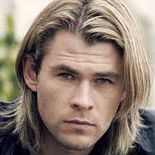 Chris hemsworth has worn a plethora of styles over the years and across movie roles. The Best Chris Hemsworth Haircuts Hairstyles 2021 Update