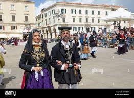 Costume sardo hi-res stock photography and images - Alamy